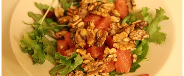 Simple Walnut and Grapefruit Salad